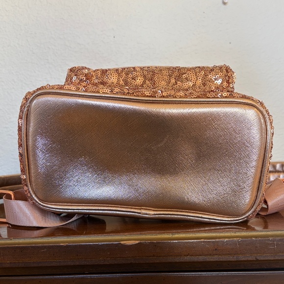 Disney Parks Loungefly Rose Gold Sequin Mini Backpack Vintage Heart Logo - Picture 7 of 11